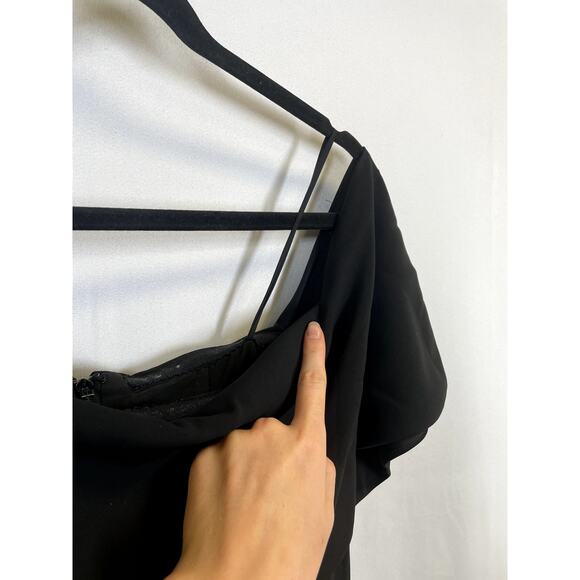 BADGLEY MISCHKA Off The Shoulder Grommet Crepe Evening Gown Black Size 4 - Picture 13 of 15